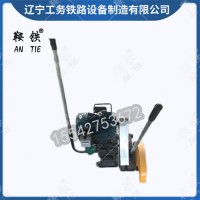 鞍铁电动钢轨切轨机DQG-3型_机械厂_原理